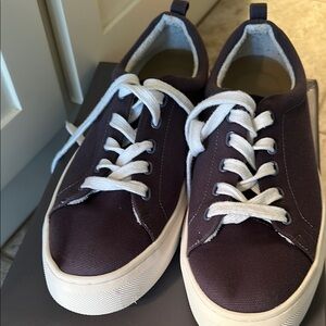 ABEO Navy Canvas Sneakers Jumpstreet Bungee